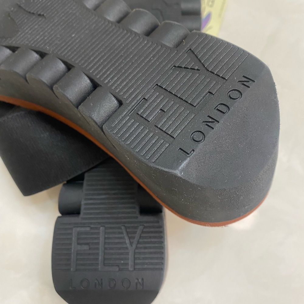 Fly sandals - Picture 7 of 9